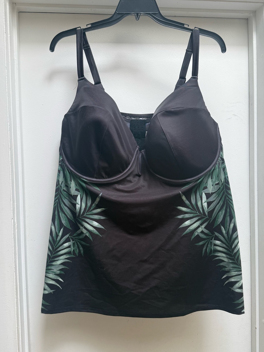 Cacique (Lane Bryant) Deep-V Underwire Tankini, Size 44H
